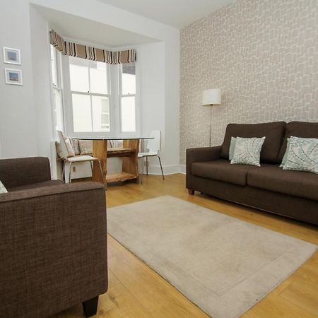 Marine Cottage - Parking - By Brighton Holiday Lets Экстерьер фото