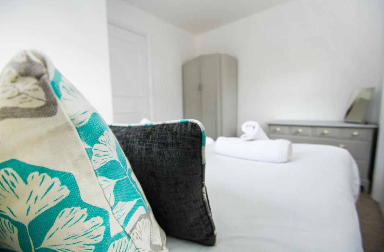 Marine Cottage - Parking - By Brighton Holiday Lets Экстерьер фото